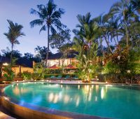 Villa Bunga Wangi, Pool bei Nacht